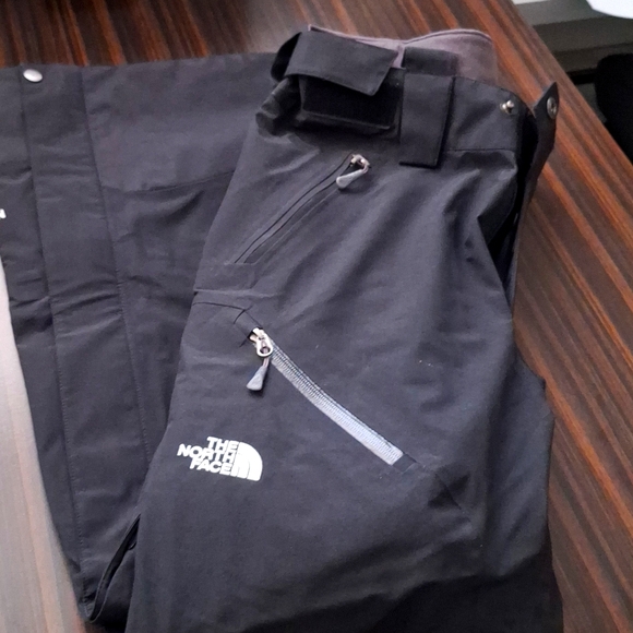 North Face Snow Board/Ski Pro Pant Sz Small. NEW/Tags Black - Picture 10 of 11
